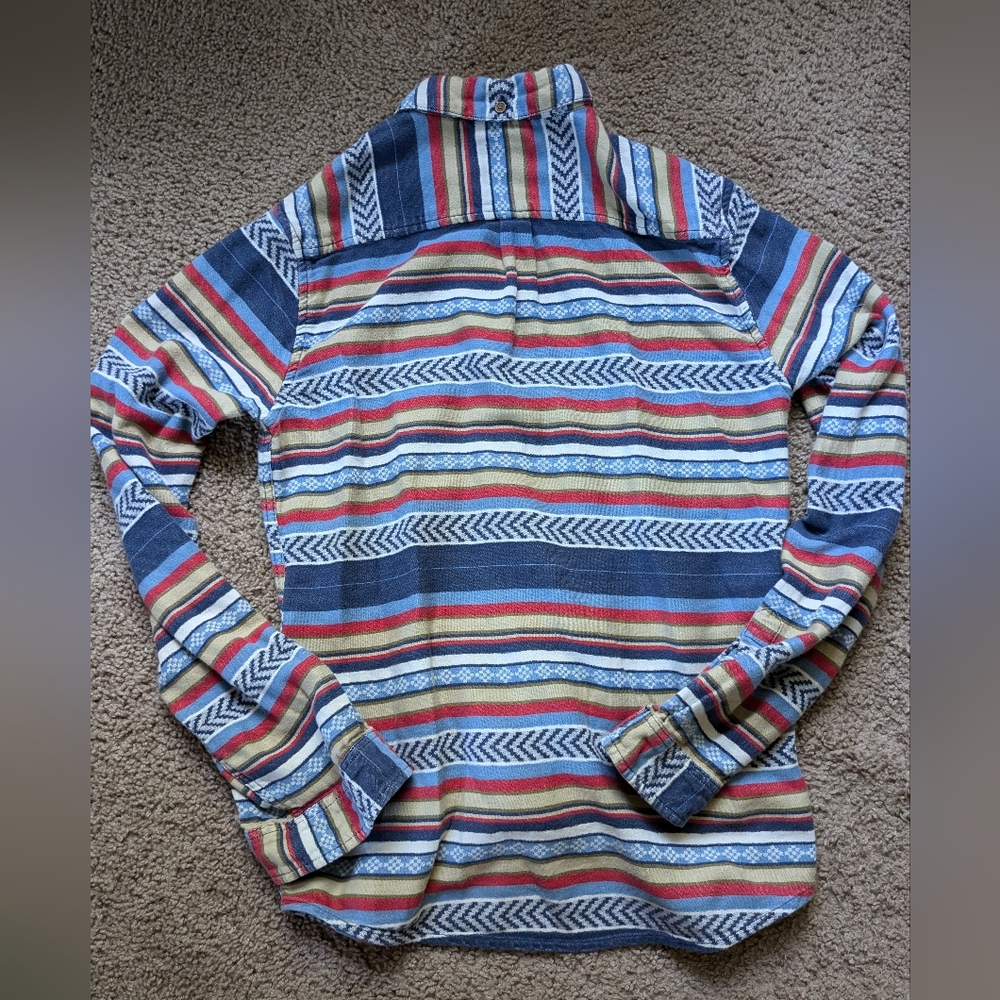 Levi's Pattern Button-Down Shirt 🌻 - Picture 2 of 6
